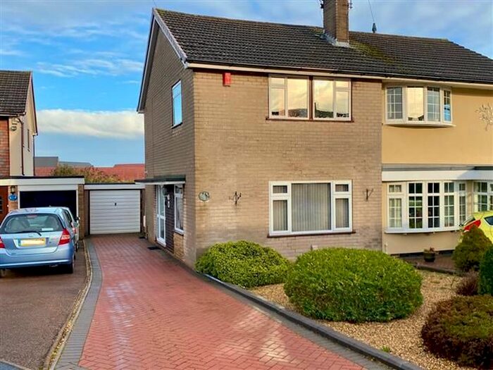 3 Bedroom Property To Rent In Kingsway, Essington, Wolverhampton WV11