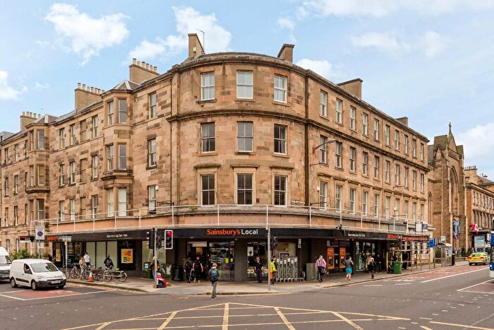 2 Bedroom Flat To Rent In South Clerk Street, Newington, Edinburgh, EH8