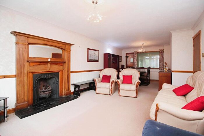 3 Bedroom Detached House For Sale In Harecroft Crescent, Sapcote, LE9