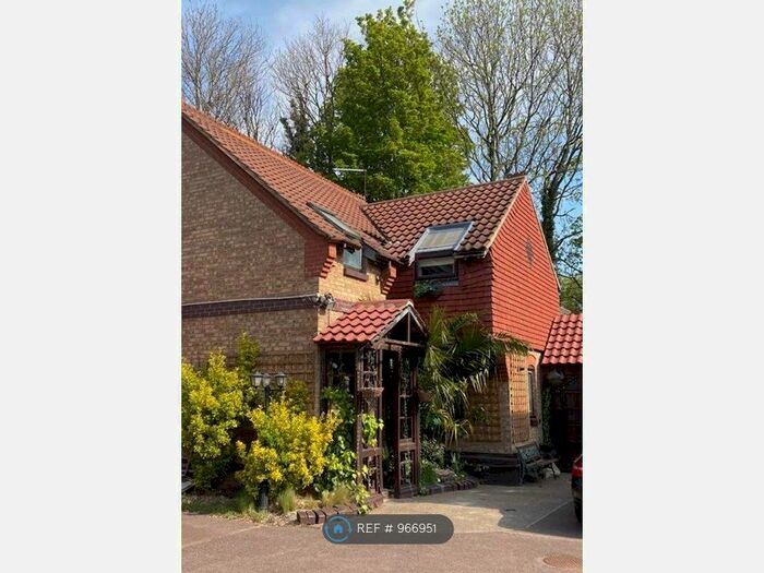 3 Bedroom Detached House To Rent In Argent Street, Grays, RM17