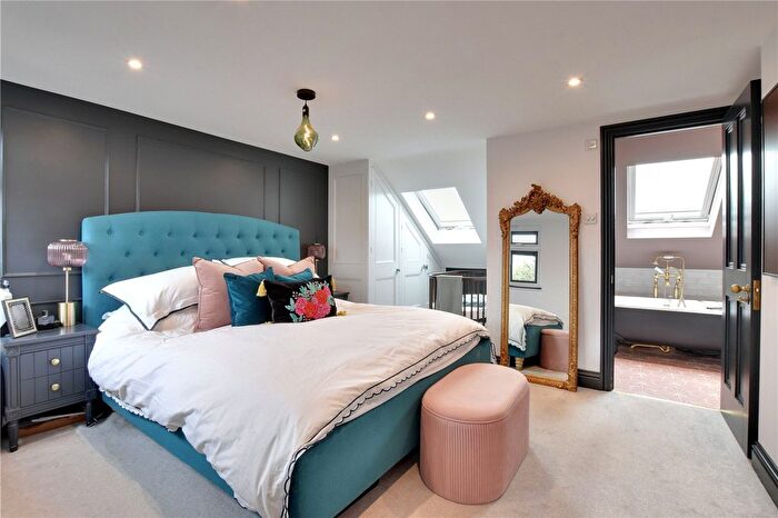 4 Bedroom Terraced House For Sale In Longhurst Road, Hither Green, London, SE13