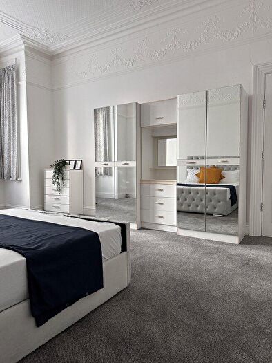 1 Bedroom Flat To Rent In Walm Lane, NW2