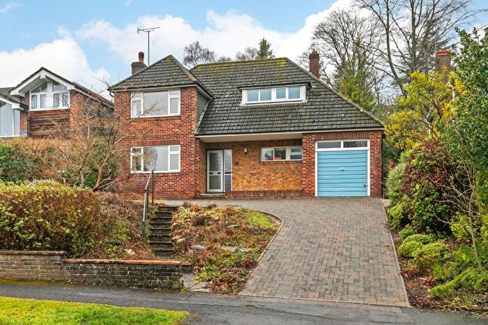 3 Bedroom Detached House To Rent In Stockers Avenue, Winchester, SO22