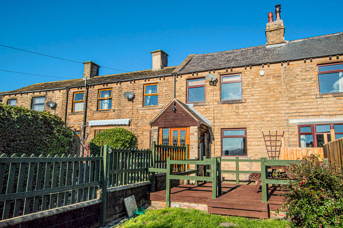 2 Bedroom Cottage To Rent In Common End, Rowley Hill, Huddersfield, HD8