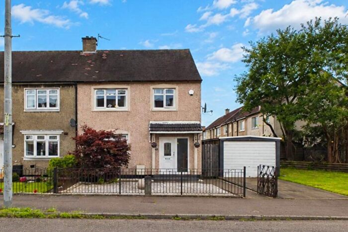 3 Bedroom End Of Terrace House For Sale In Bridgeburn Drive, Chryston, G69