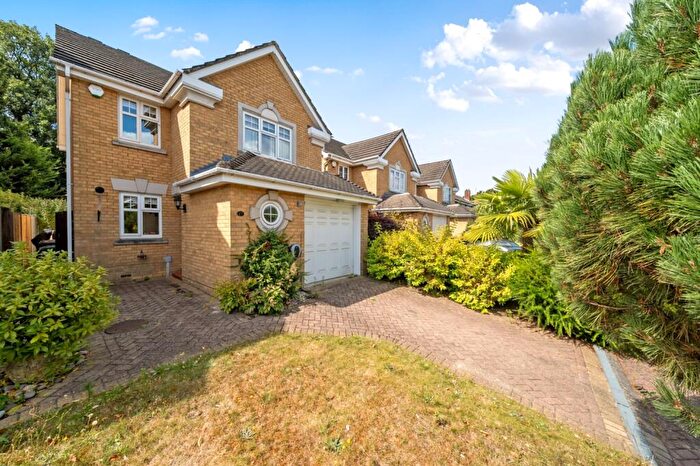3 Bedroom Detached House To Rent In Claremont Close Orpington, BR6