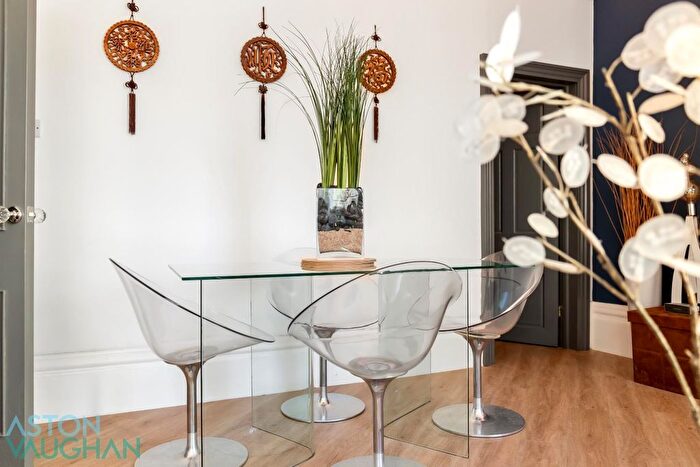 2 Bedroom Flat For Sale In Cavendish Place, Brighton, BN1