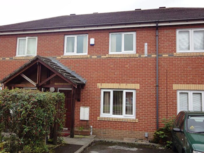 4 Bedroom Terraced House To Rent In Headford Gardens, S3