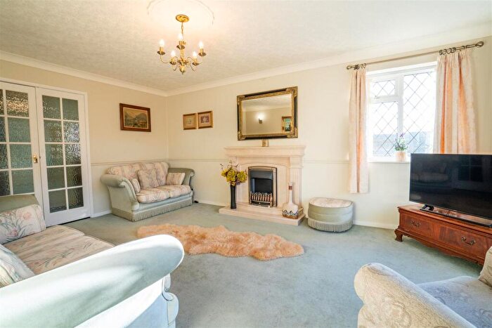 2 Bedroom Detached Bungalow For Sale In Elm Court, Kirkburton, Huddersfield, HD8