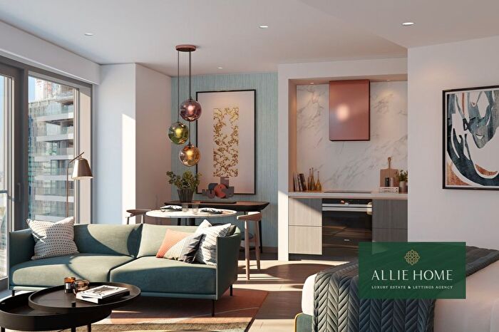 Studio For Sale In Aspen, Marsh Wall, E14