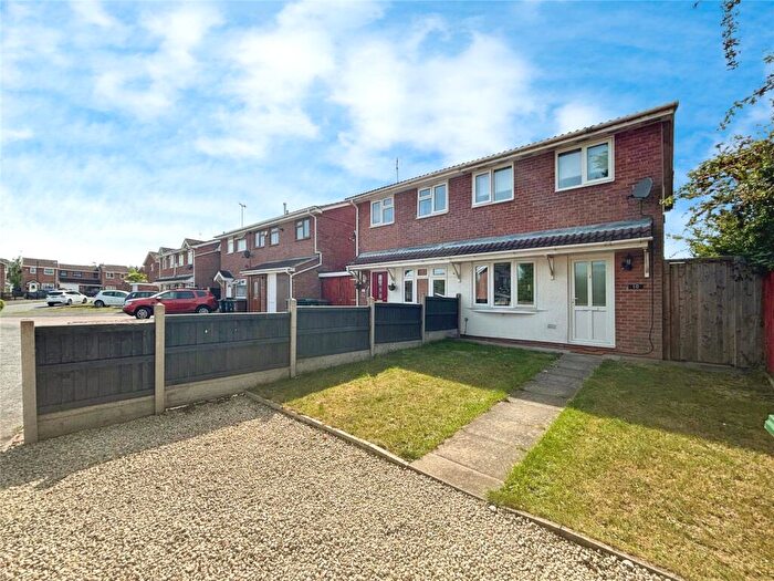 2 Bedroom Semi-Detached House To Rent In Rosecroft Gardens, Swadlincote, Derbyshire, DE11