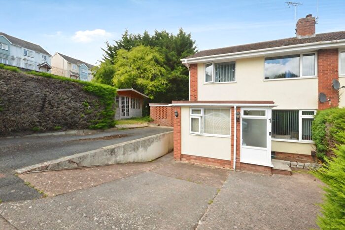 4 Bedroom Semi Detached House For Sale In Guys Road, Exwick, Exeter, Devon, EX4