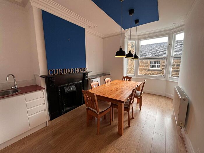 3 Bedroom Flat To Rent In Curbar HouseNorth Church StreetBakewellDerbyshire, DE45