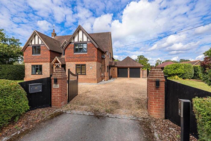 4 Bedroom Detached House For Sale In Warbrook Lane, Eversley, RG27