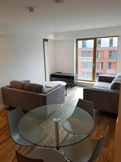 2 Bedroom Apartment To Rent In Manchester Manchester, M1