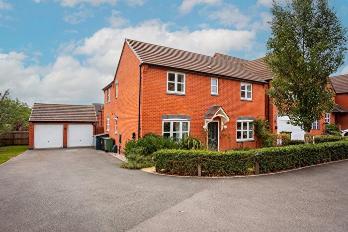 4 Bedroom Detached House For Sale In Bray Close, Sileby, LE12
