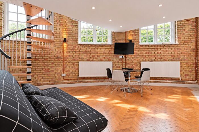 Studio To Rent In Virginia Road, Shoreditch, E2