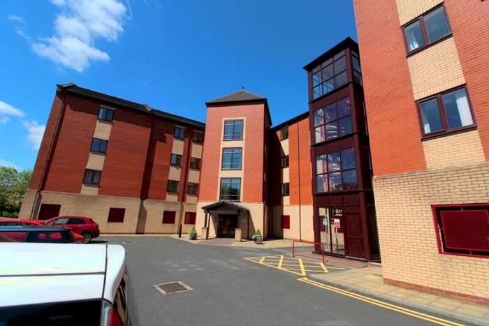 2 Bedroom Flat To Rent In Navigation Way, Docklands, Preston, PR2