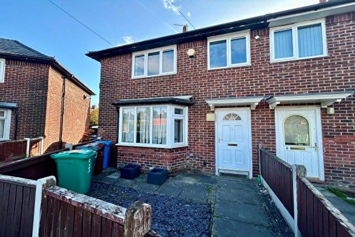 3 Bedroom Semi-Detached House To Rent In Clinton Gardens, Manchester, M14