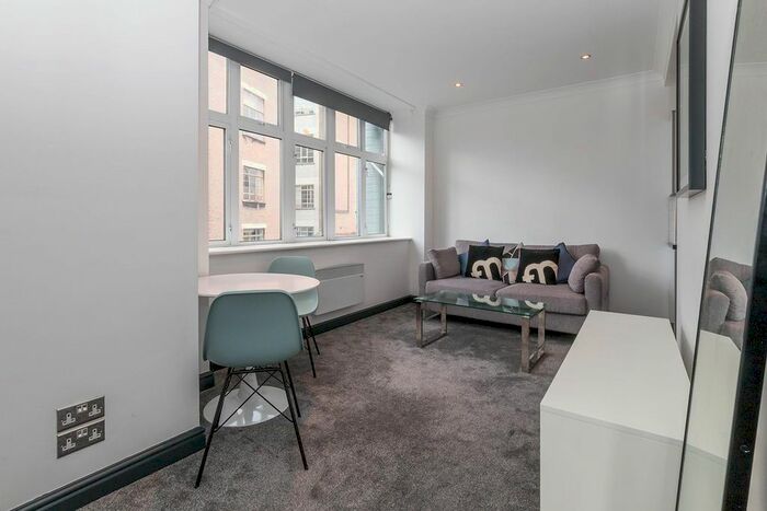 1 Bedroom Flat To Rent In Burne Jones House, - Bennetts Hill, B2