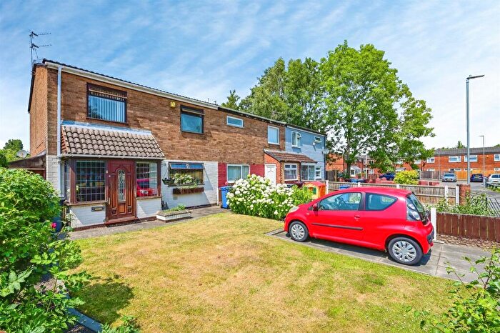 3 Bedroom End Of Terrace House For Sale In Romford Way, Liverpool, L26