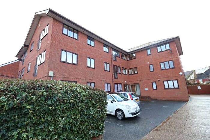 1 Bedroom Flat To Rent In New Street, Newport, Isle Of Wight, PO30