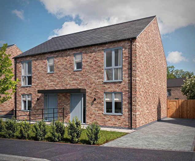 3 Bedroom Semi-Detached House For Sale In Forest Way, Market Rasen, LN8