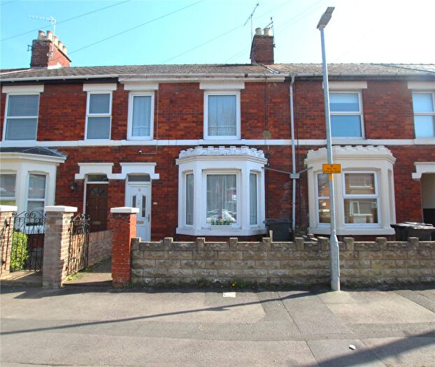 3 Bedroom Terraced House To Rent In York Road, Swindon, Wiltshire, SN1