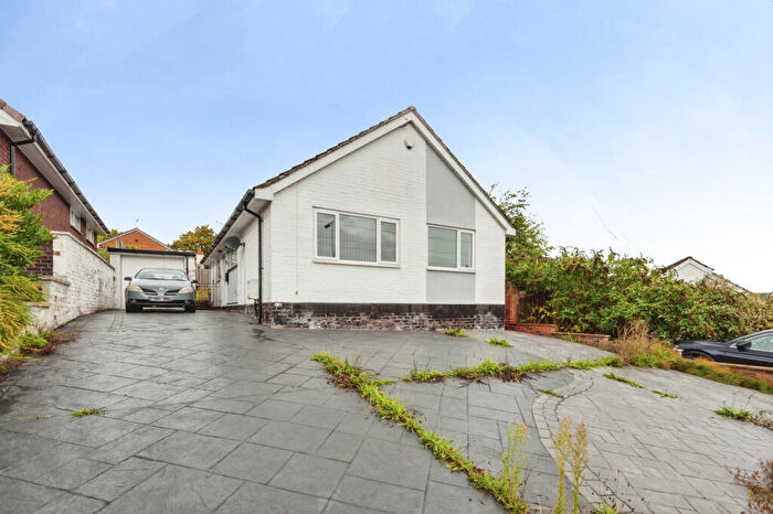 3 Bedroom Bungalow For Sale In Gateacre Park Drive, Liverpool, Merseyside, L25