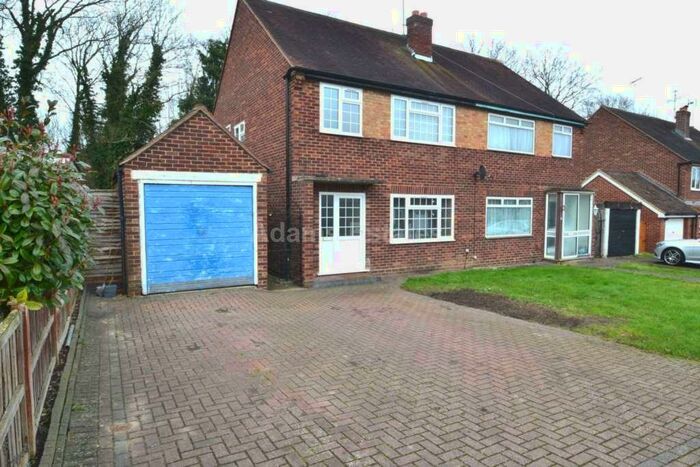 3 Bedroom Semi-Detached House To Rent In Courts Road, Reading, Berkshire, RG6