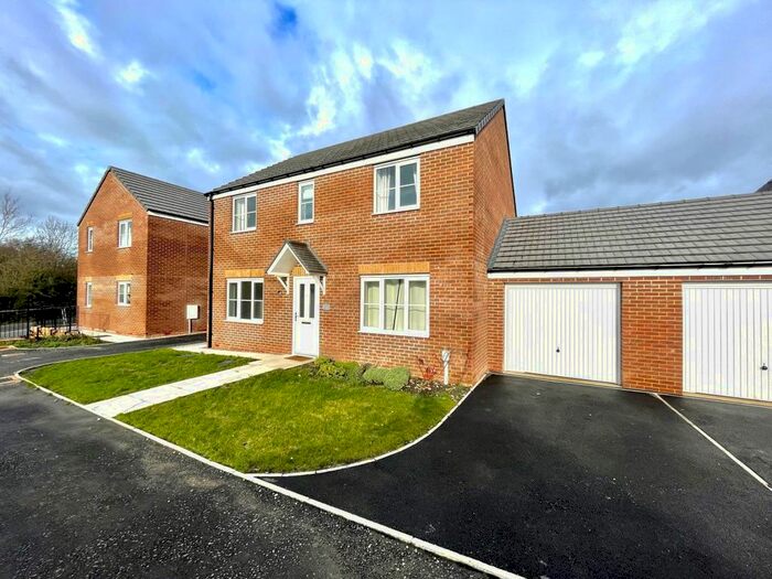 4 Bedroom Property To Rent In Lundhill Drive, Wombwell, Barnsley, S73