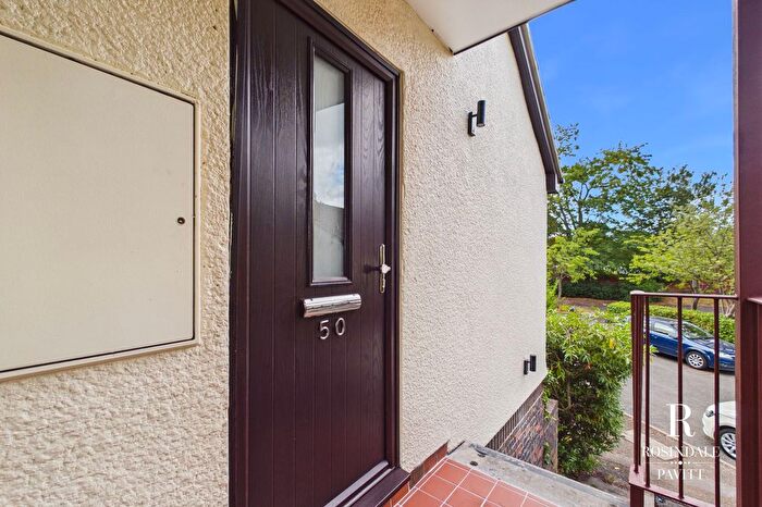 Studio For Sale In Chancellor Gardens, South Croydon, CR2