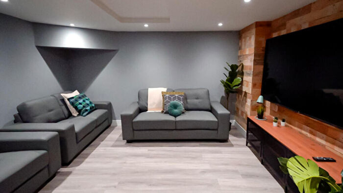 8 Bedroom Terraced House To Rent In Pains Road, Southsea, Portsmouth, PO5