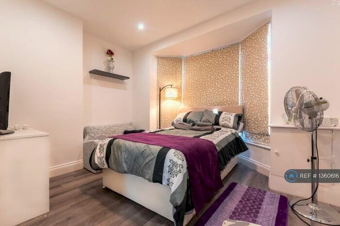 6 Bedroom Terraced House To Rent In Bramford Road, Ipswich, IP1