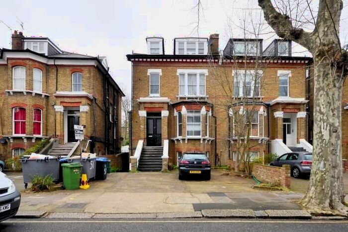 Studio To Rent In Cavendish Road, London, NW6