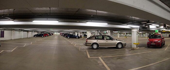 Parking To Rent In Staines Road, Hounslow, TW3