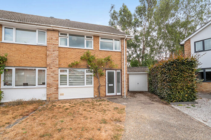3 Bedroom Semi-Detached House For Sale In Fox Covert, Lightwater, GU18