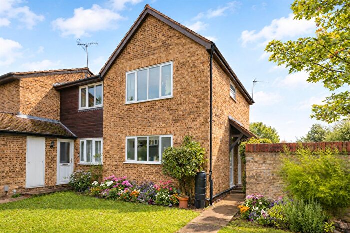3 Bedroom End Of Terrace House For Sale In Turpins Close, Hertford, SG14