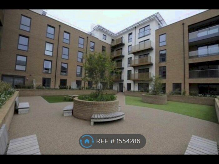 2 Bedroom Flat To Rent In Watson Heights, Chelmsford, CM1