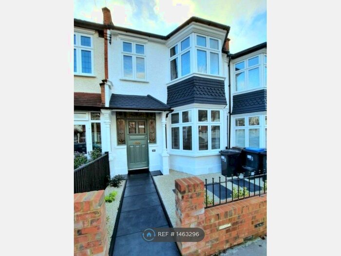 3 Bedroom Terraced House To Rent In Dalmeny Avenue, London, SW16