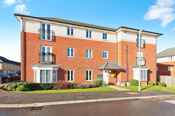 2 Bedroom Flat For Sale In Drift Road, Aylesham, Canterbury, Kent, CT3