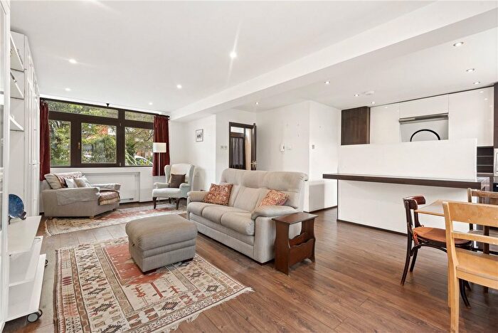 3 Bedroom Detached House For Sale In Manville Road, SW17