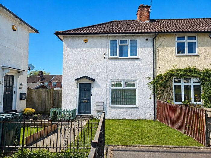 3 Bedroom End Of Terrace House To Rent In Benningholme Road, Edgware, HA8