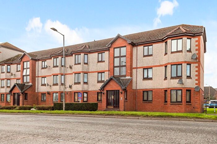 2 Bedroom Flat For Sale In Dundee Court, New Carron, Falkirk, Stirlingshire, FK2