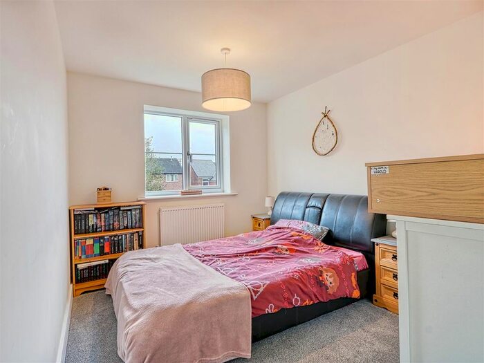 3 Bedroom Detached House For Sale In Cavendish Street North, Old Whittington, Chesterfield, Derbyshire, S41