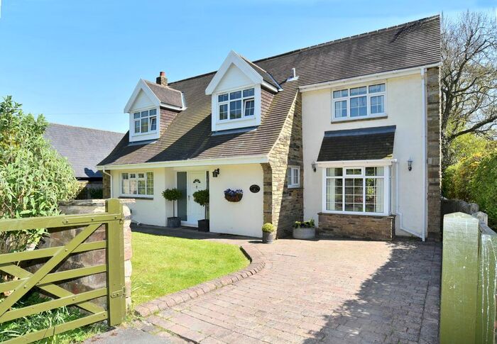 3 Bedroom Detached House To Rent In Pannal Road, Follifoot, Harrogate, HG3