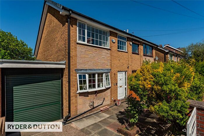 3 Bedroom Semi-Detached House For Sale In Hill Lane, Blackley, Manchester, M9