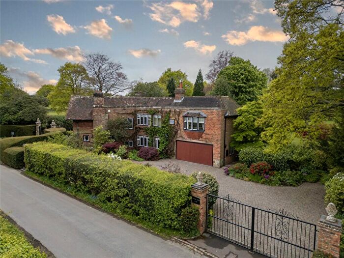 4 Bedroom Detached House For Sale In Colwood Lane, Warninglid, RH17