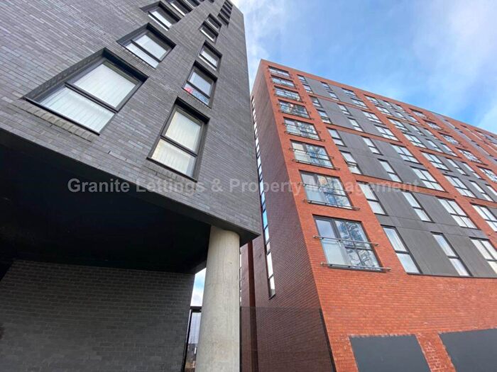 3 Bedroom Apartment To Rent In Lowry Wharf, The Riley Building, Derwent Street, Salford, M5