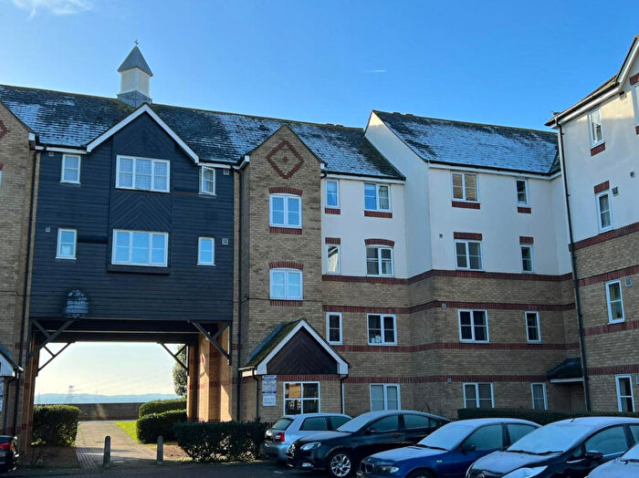 2 Bedroom Apartment To Rent In Lewes Close, Grays, Essex, RM17